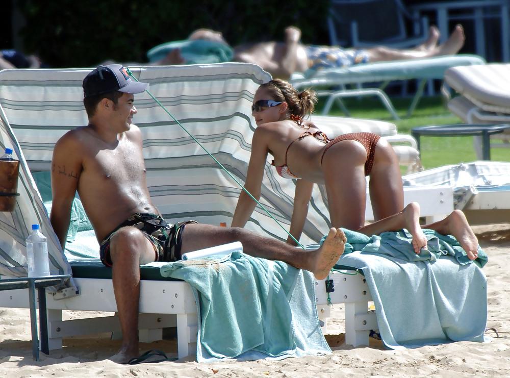 25P Best Celebrity Asses