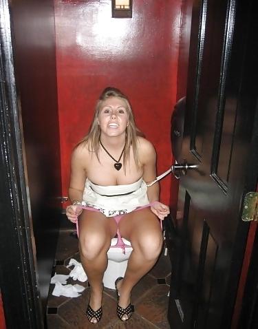 25P Debaixo da saia - Under the skirt