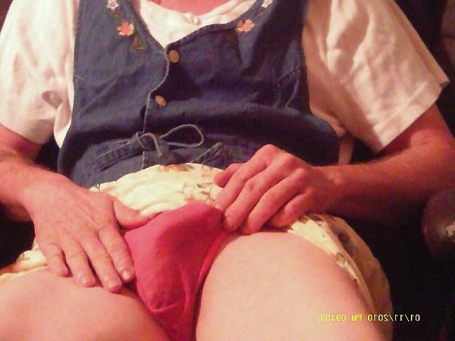 8P Sissy suzy's new dress