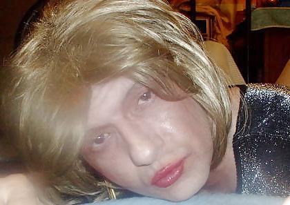 22P Sally sissy 