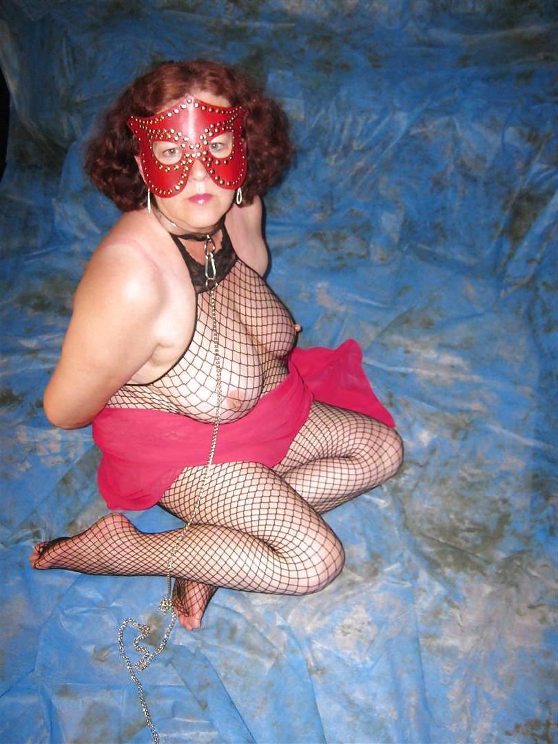 15P Gor Slave Positions
