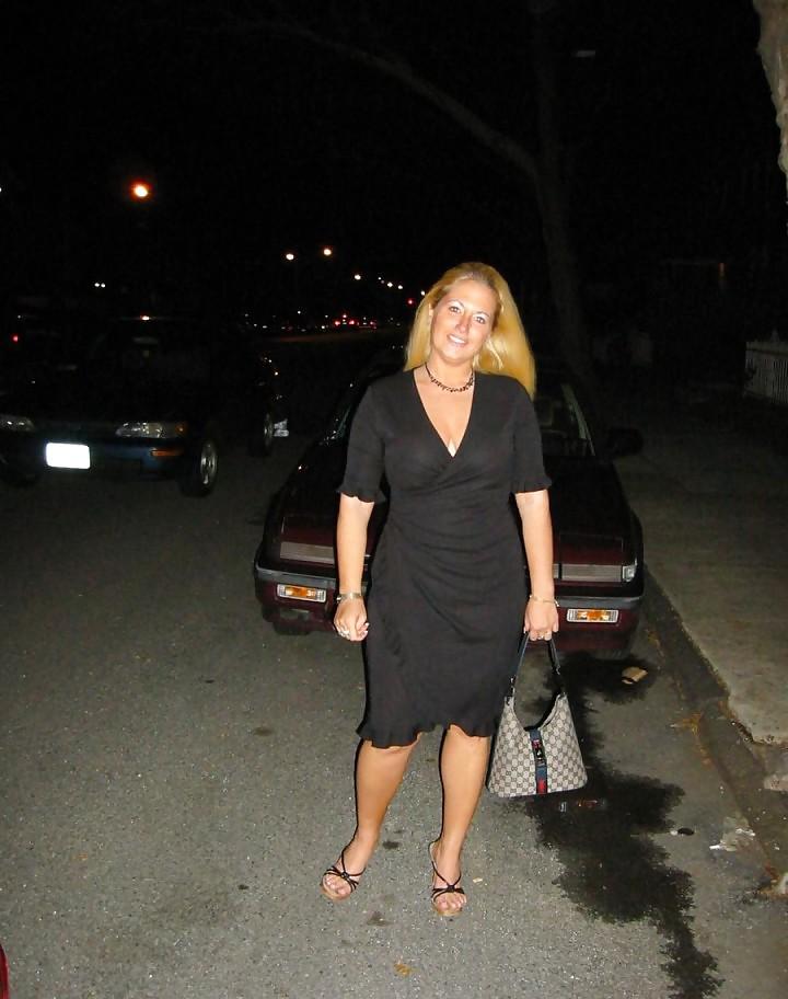 9P Chubby Blonde Huge Tits