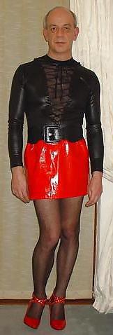 13P SissyEXPOSURE Sissy Spreading