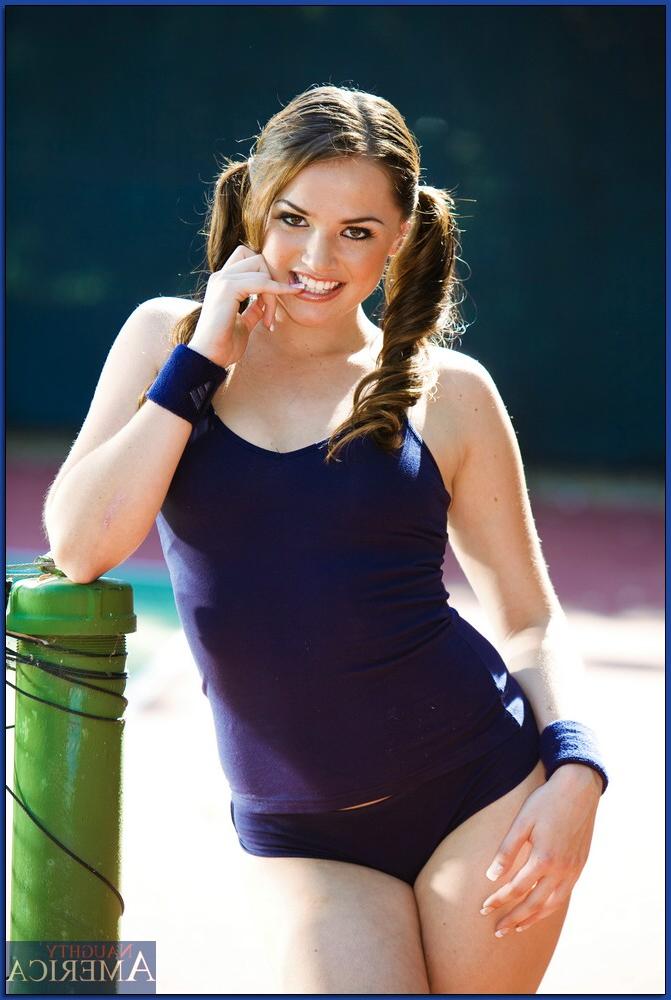 16P Sporty babe Tori Black stripping from skirt on the tennis court