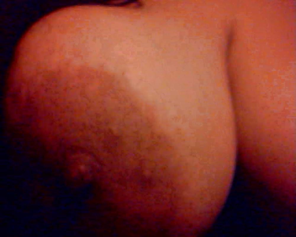 7P House Slave Whore