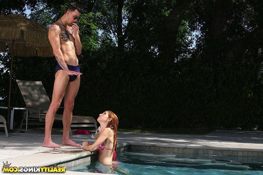 20P Pictures of Rita Lovely enjoying a huge cock
