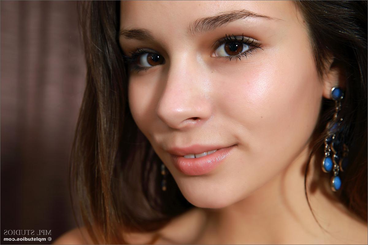 12P MPL Studios Presents Alma in "Hard To Resist"