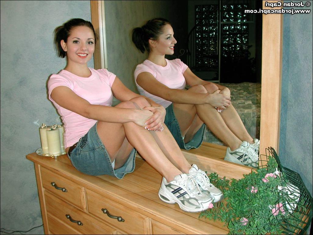 20P Pictures of Jordan Capri showing you up her skirt