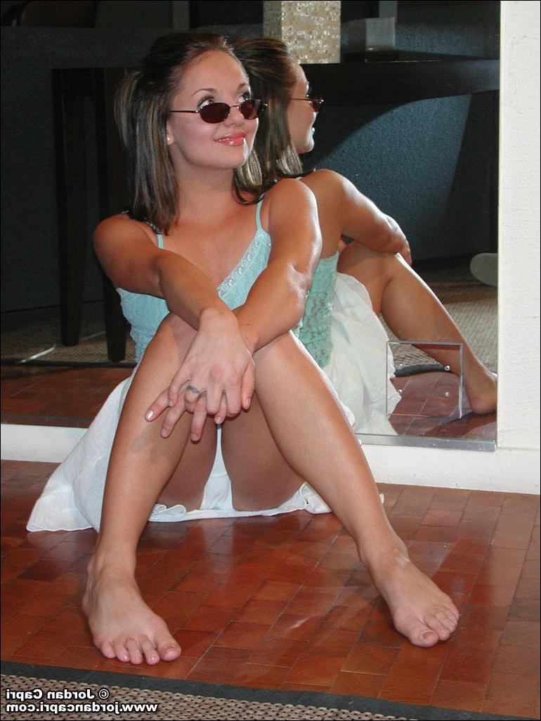 15P Jordan puts on some shades and lifts up her skirt