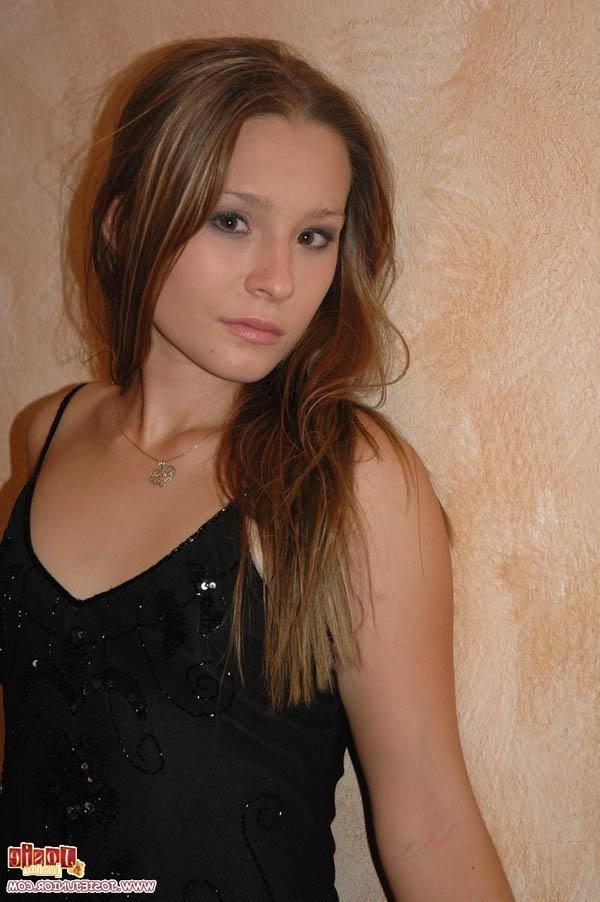 17P Pictures of Josie Junior showing you her tight pussy up her skirt