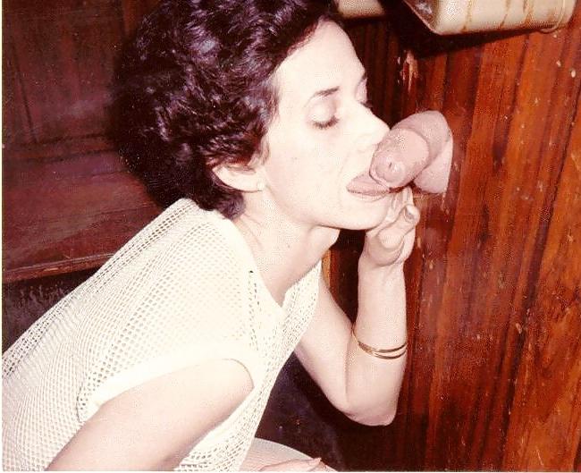 25P Gloryhole, Adult Theater