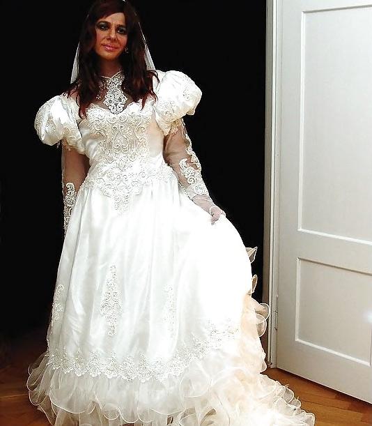 22P Sissy brides