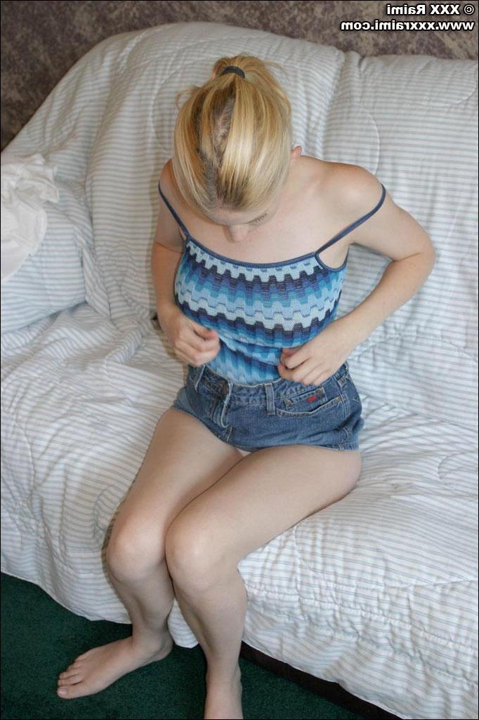 20P Pictures of XXX Raimi showing you up her skirt