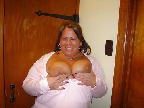 25P Huge Juggs From SmutDates Dot Com