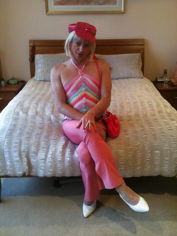 16P Sissy chrissy 