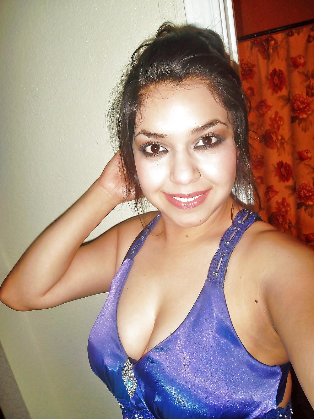 25P The Best of Mexican Wife Alma