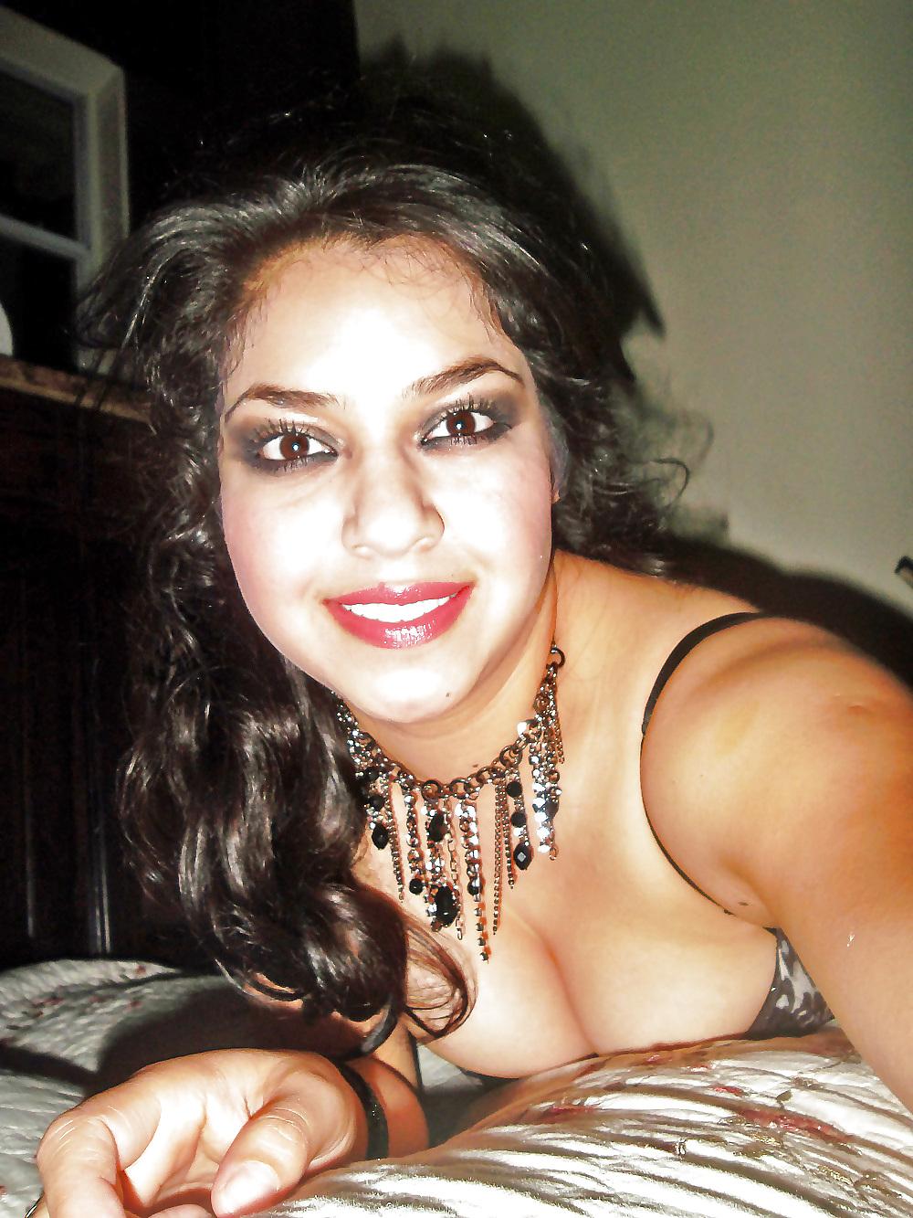 25P The Best of Mexican Wife Alma