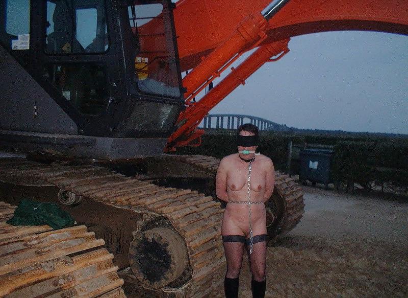 14P Mature Slave 37