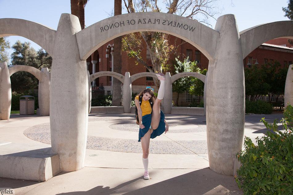 16P Cute college girl teasing