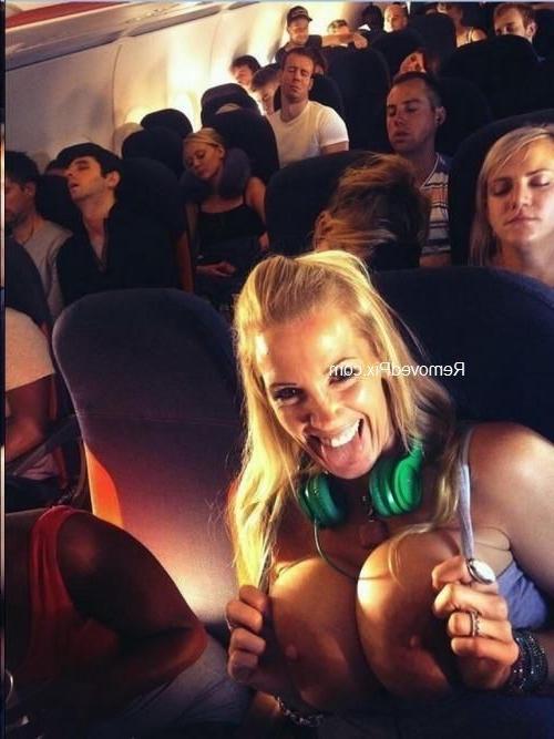 21P Real amateurs in leaked banned pics from facebook