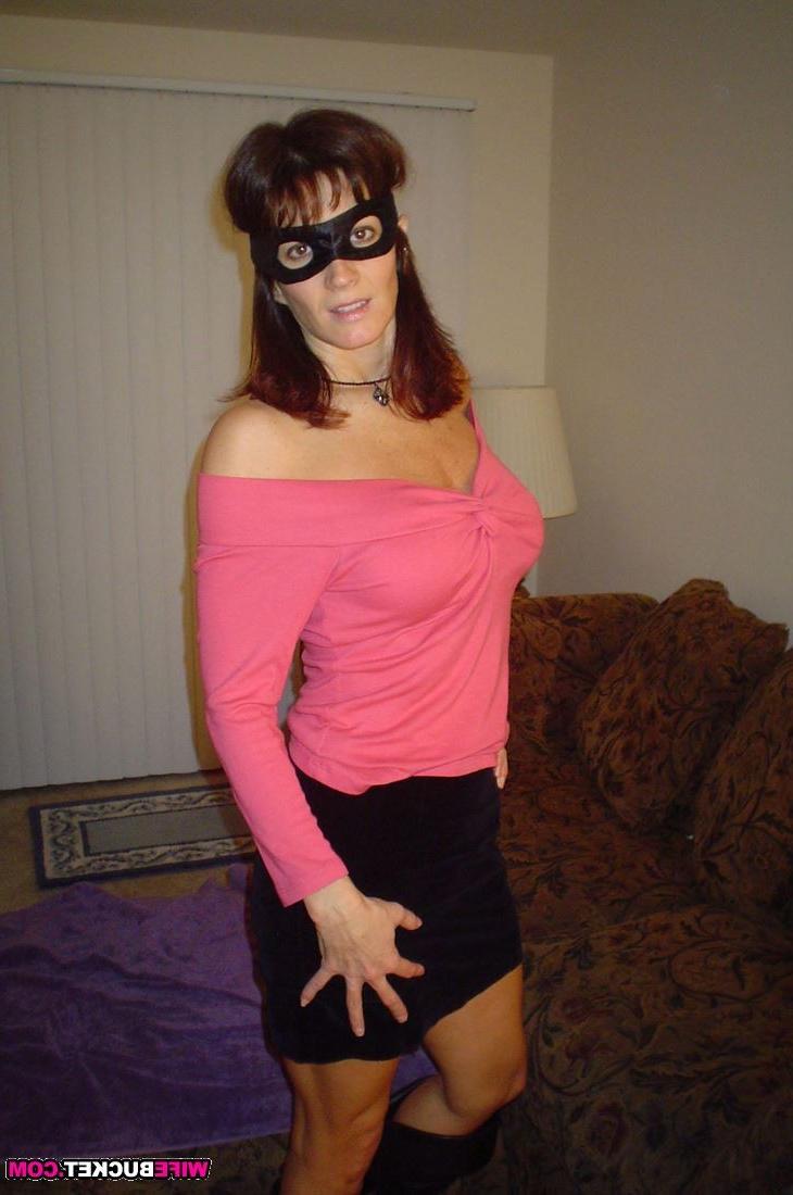 20P Cheating MILF fucked by a friend