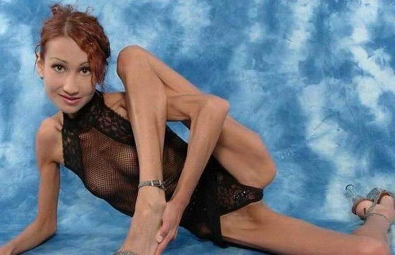 16P very skinny amateur girls poser