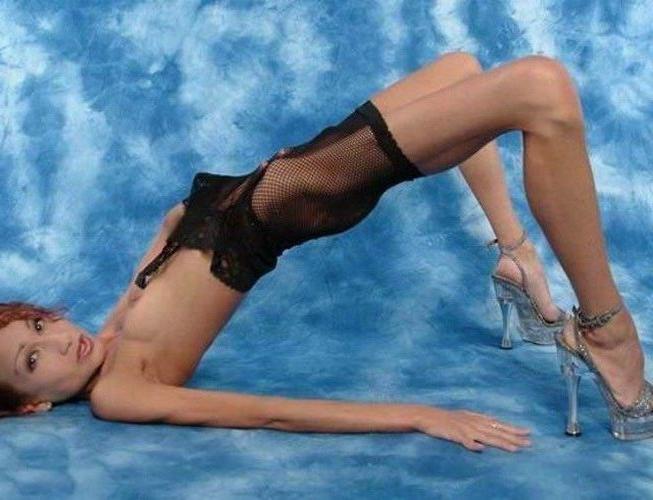 16P very skinny amateur girls poser