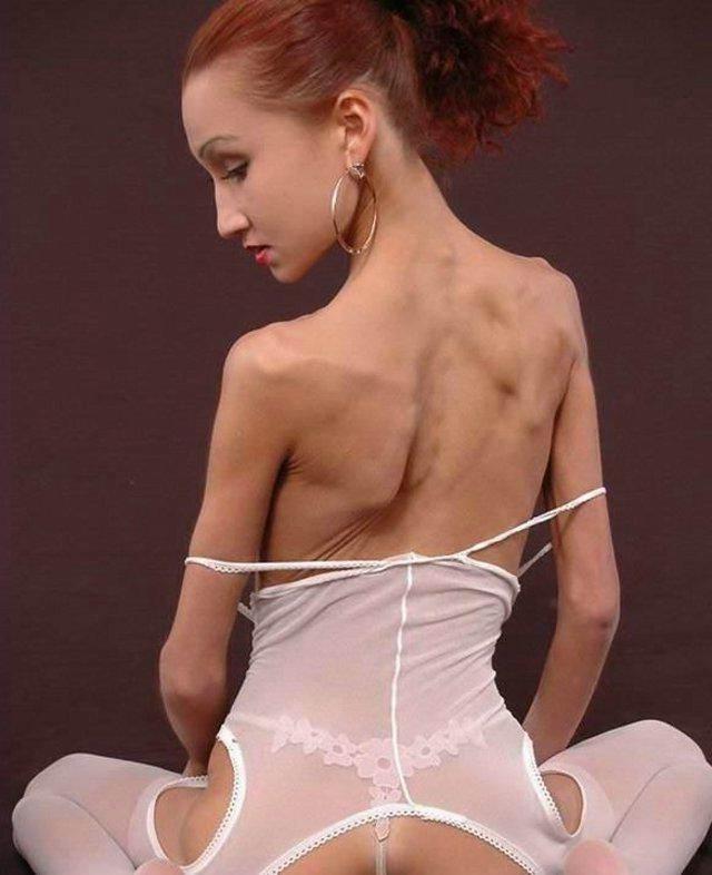 16P very skinny amateur girls poser