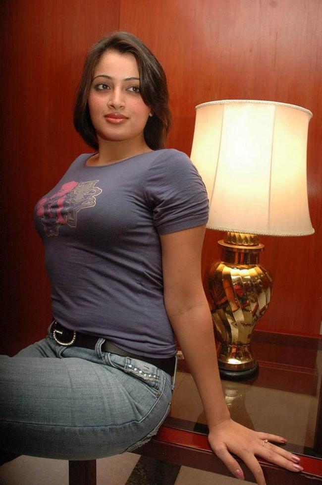 15P Indian gfs posing and getting naked