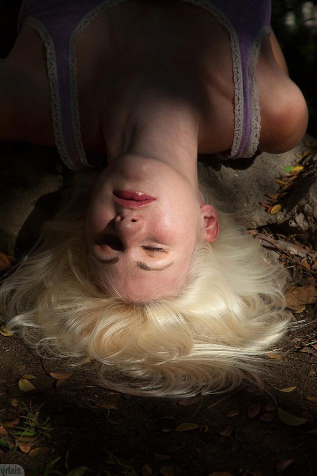 16P Blonde amateur tease