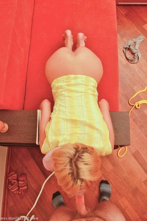 14P Beautiful blonde babe sucking on huge cock