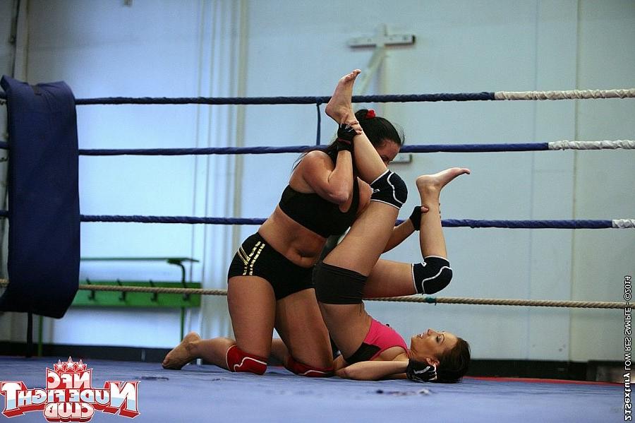 25P Abelia and Catherina are both bully amateur bitches wrestling for oral sex