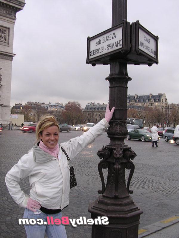 15P Cheerful blonde Shelby Bell posing in the streets of Paris