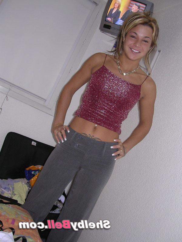 15P Cheerful blonde Shelby Bell posing in the streets of Paris