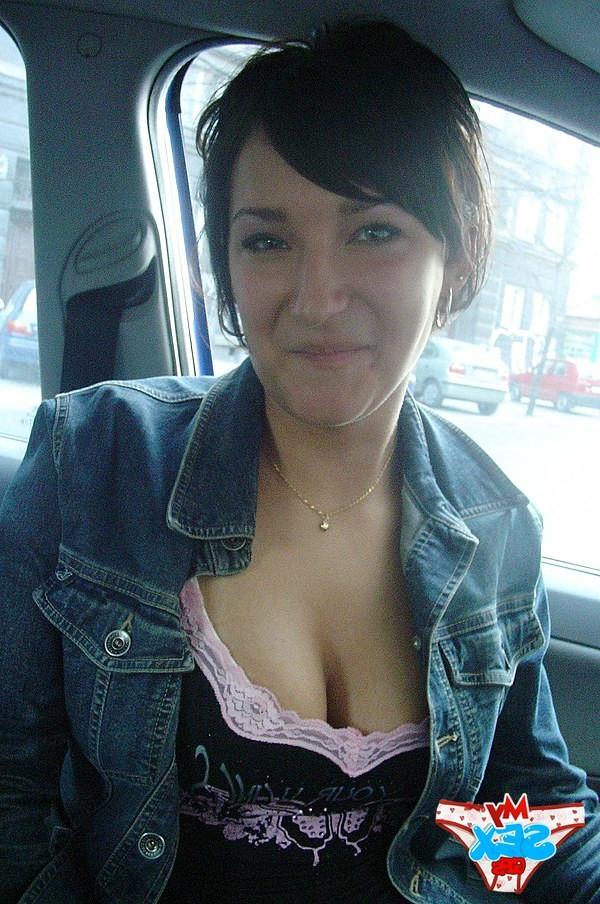 12P Girlfriend sleeping and getting nude body recorded