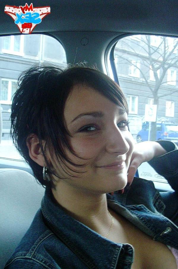 12P Girlfriend sleeping and getting nude body recorded