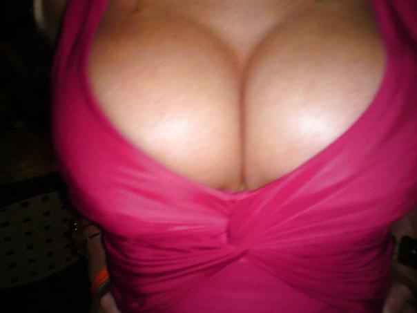 25P FACEBOOK FRIEND MILF BIG TITS ASS