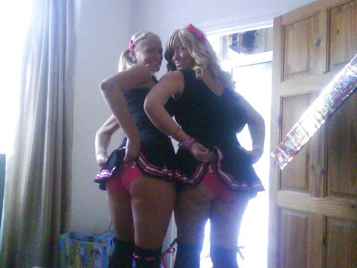 25P FACEBOOK FRIEND MILF BIG TITS ASS