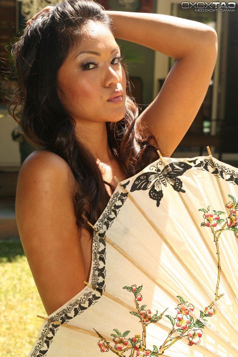 16P Thin asian girl with small tits topless outside
