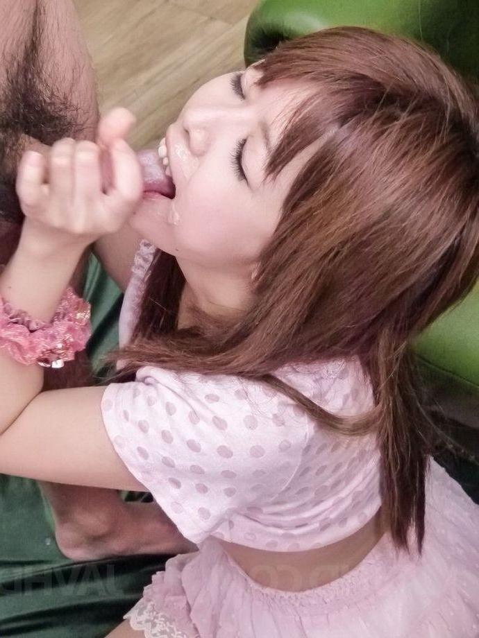 15P Asian slut Miyu Aoi sucking three cocks for facial