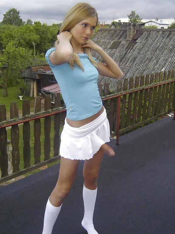 25P Horny sissy