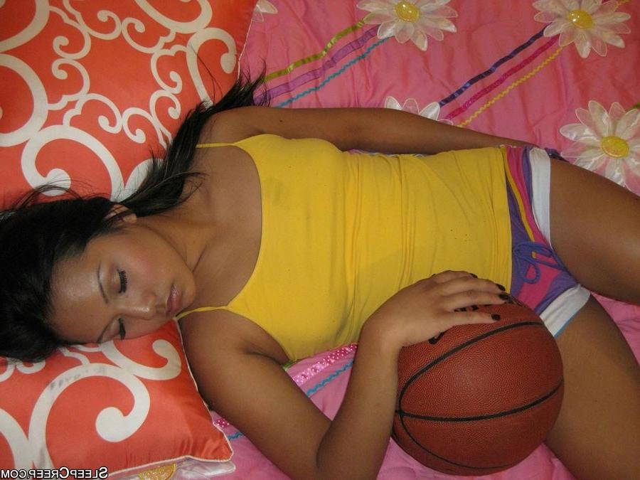 16P Lana Violet sleeping during sex