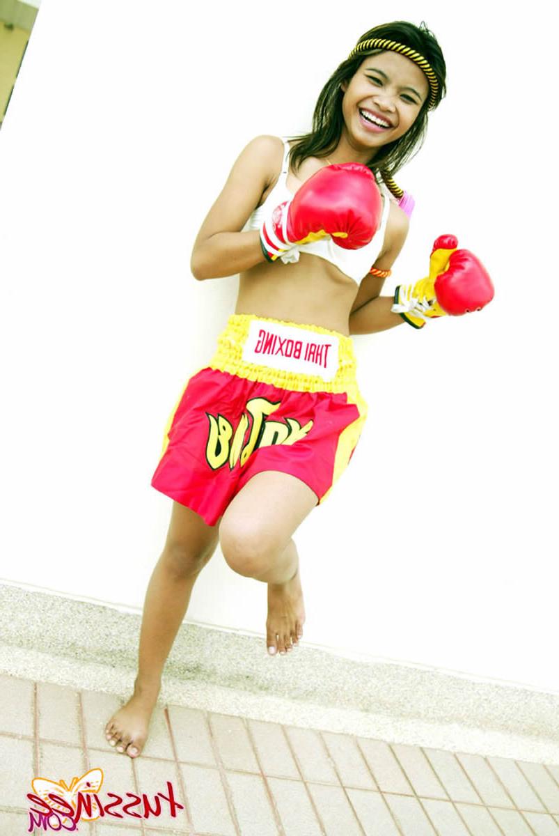 15P Bangkok teen Tussinee in a sexy Muay Thai boxing outfit
