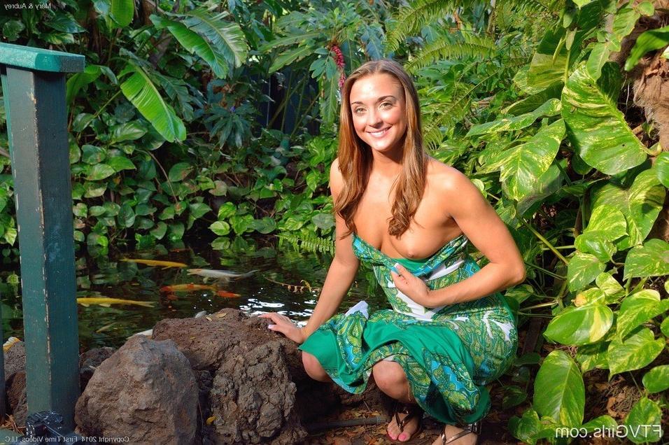 16P Teen flashing in Hawaii