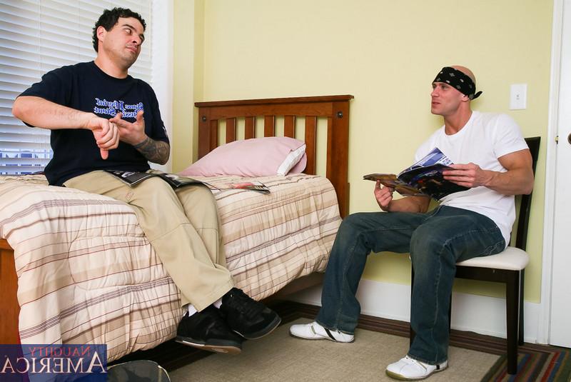 12P Nicole Moore gets pounded hard in the bedroom