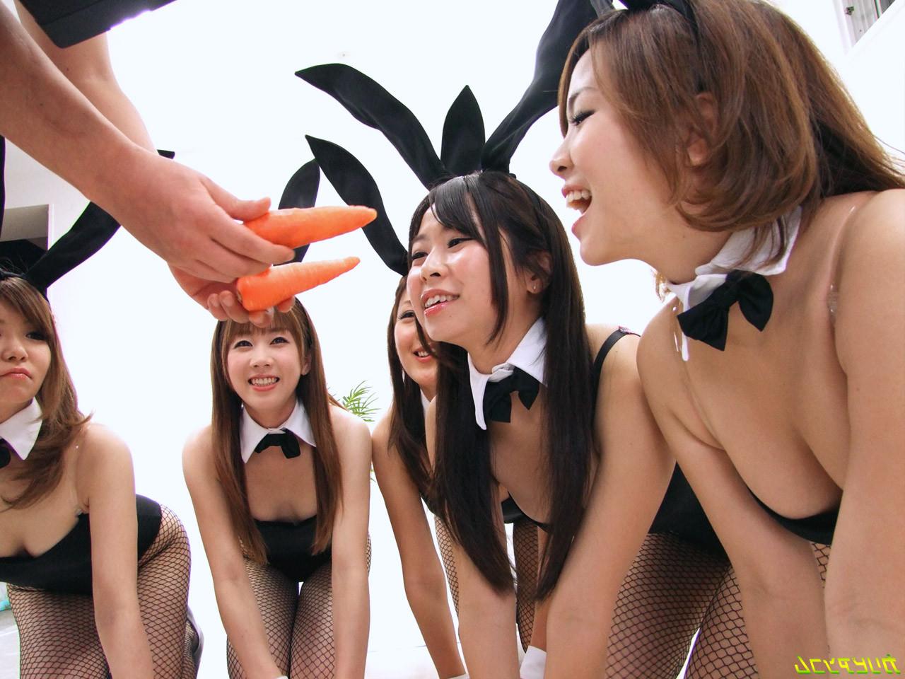 11P Group Sex With Japanese Bunny Babes