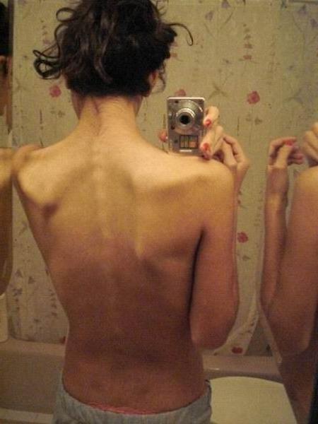 15P very skinny girls showing off their goodies