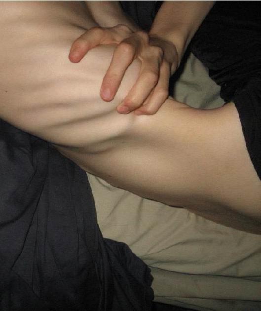 15P very skinny girls showing off their goodies