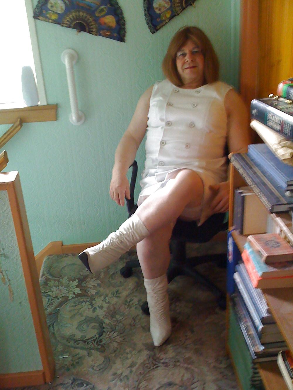 24P Sissy Me