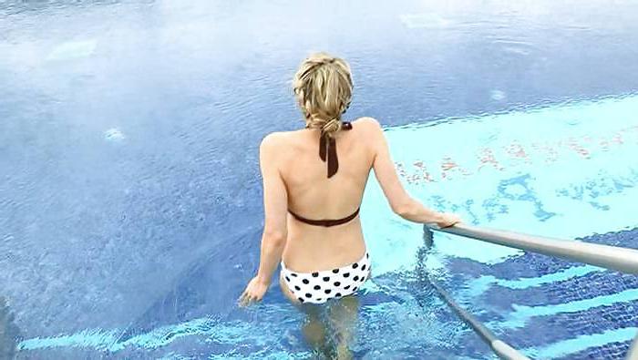 15P Skinny dipping cherry healey
